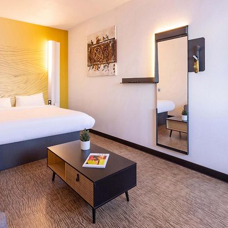 B&B Hotel Rennes Parc Expo Aeroport 布鲁兹 外观 照片